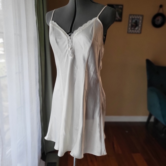 Delicates Ivory Satin Chemise with Lace Detail - Picture 2 of 8